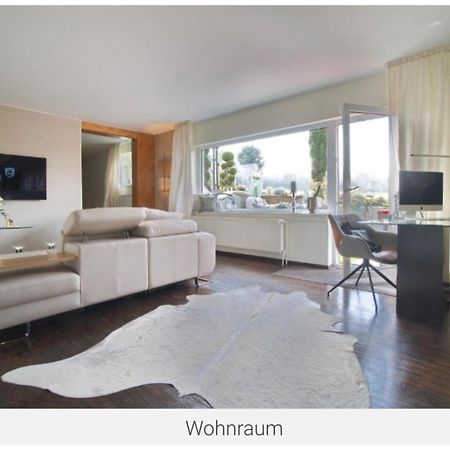 Beste Lage In Bochum Sehr Hochwertige, Individuelle Wohnung Als Hotelalternative Mit Suedterrasse, Pkw-Stellplatz, Wallbox U.V.M. Экстерьер фото